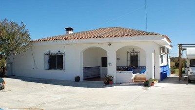 Finca Farm - The main house has five..