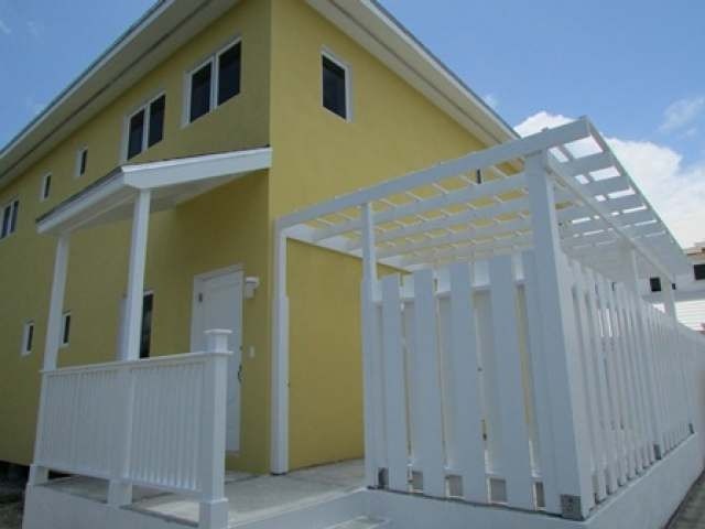 Apartment/townhouse - Lexington place.. - 2