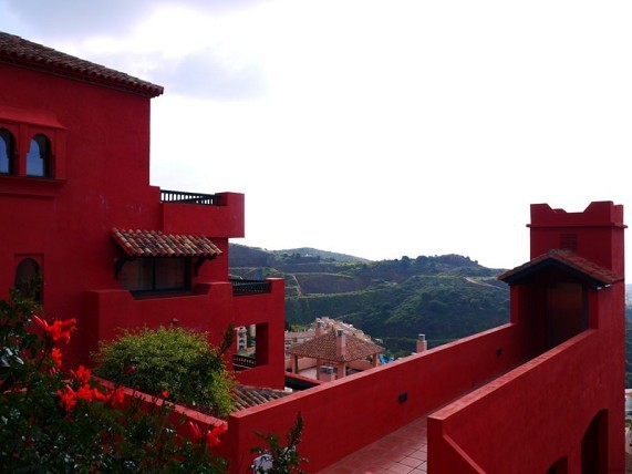 APARTMENT FOR SALE IN CALAHONDA - 2