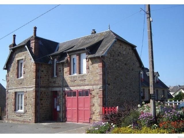 Charming Village House, 3 Bed, 2 Bath