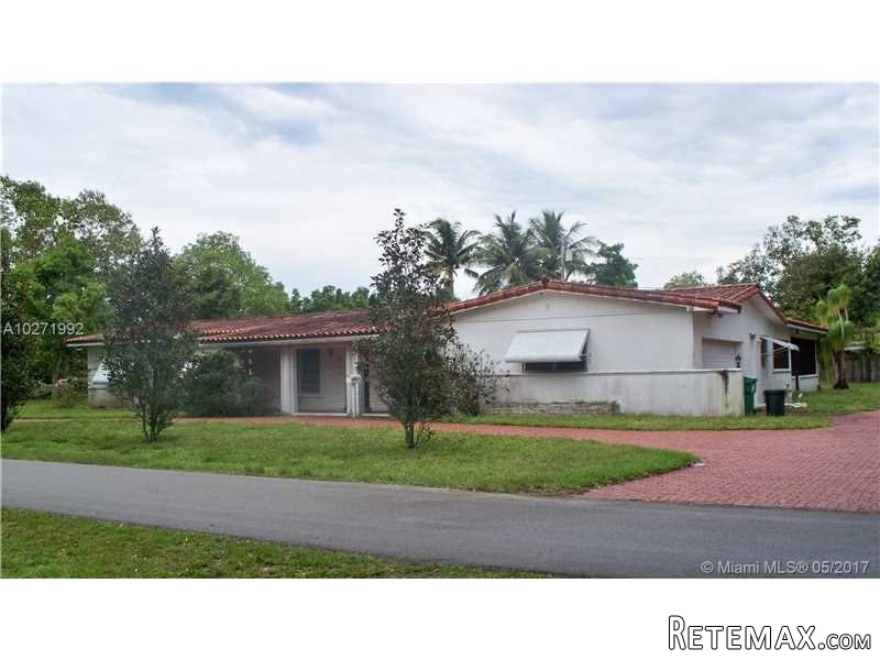 4 bedroom House For Sale: 7400 SW 116 St - 2