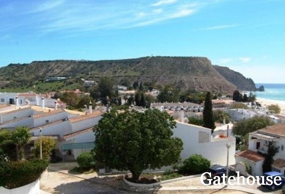 Duplex Apartment In Praia da Luz For..