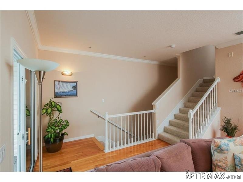 4 bedroom Town House For Sale: 3208.. - 2