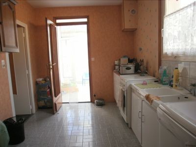 Bungalow With Garage - 2