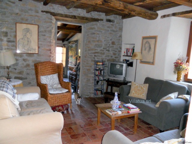 Country/farmhouse - For Sale - Other.. - 2