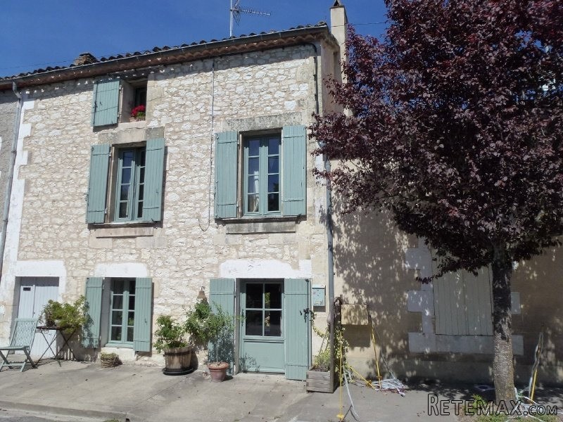 Gorgeous 3 Bed Cottage With Courtyard..