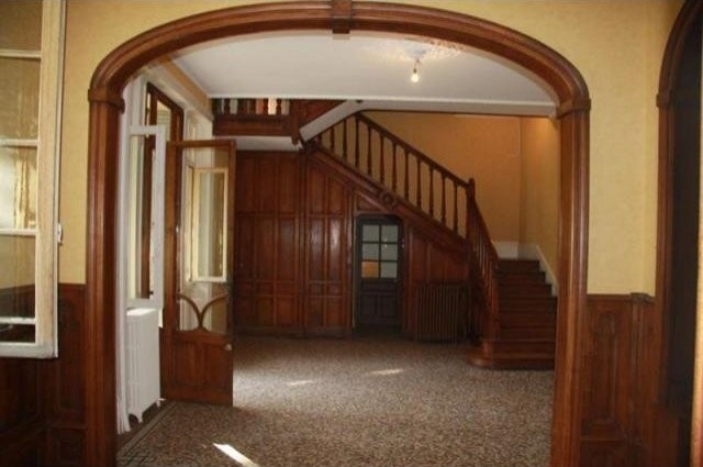 7 bedroom House For Sale: 03290.. - 2