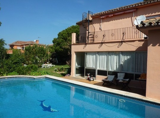 Villa for sale in Marbella Centro..