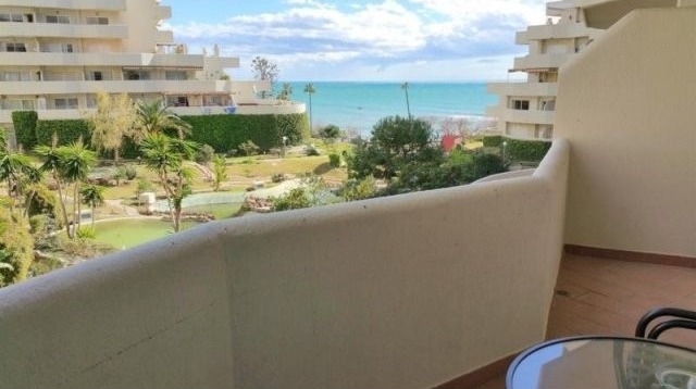 1 Bed Apartment for sale in Benalmadena..
