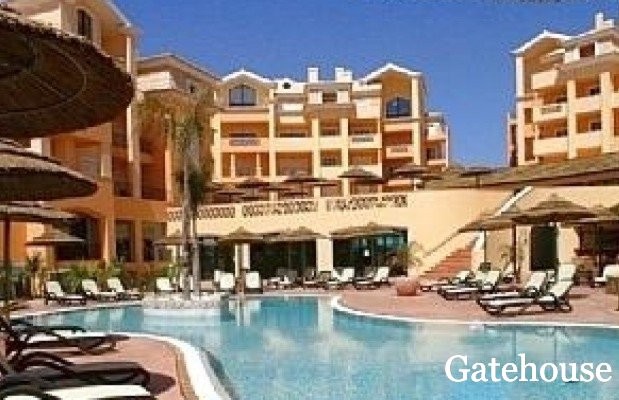 Praia da Luz 3 Bed Apartment For Sale..