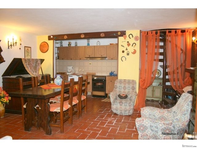 Village/town House - For Sale - Bagni.. - 2