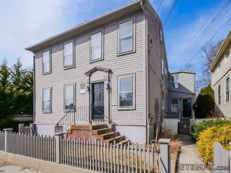 Block of Apartments For Sale:Rhode..