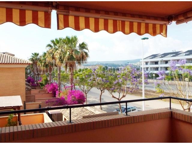 Luxury 2 bedroom apartment with garage.. - 2