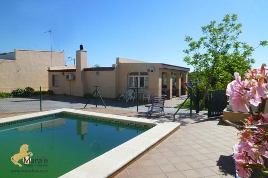 Casa de campo con piscina, Chiclana, en..