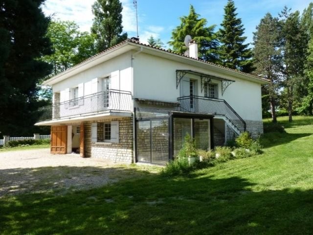 Modern house with possibility of 2..