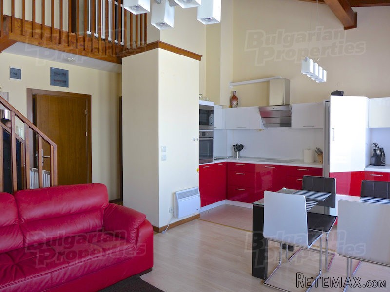 Stylishly Furnished 2-Bedroom Apartment..