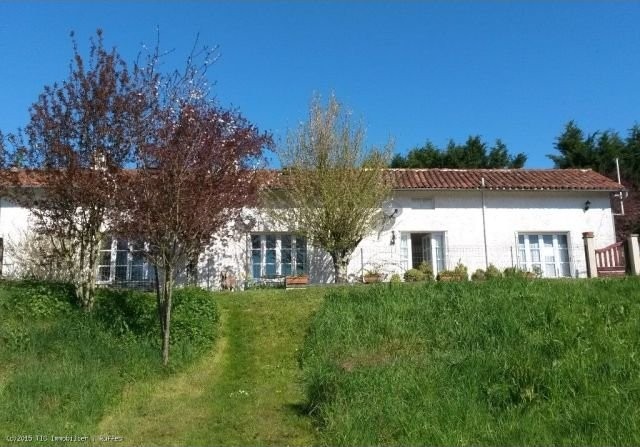 2/3 Bedroom House with Garages and Land..