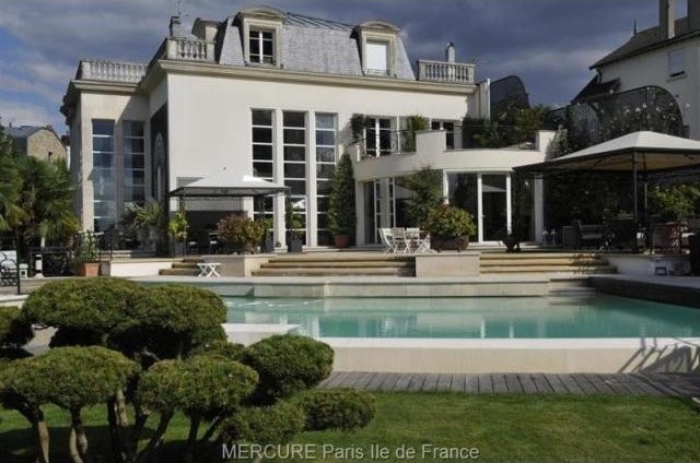 5 bedroom Villa For Sale: 95880 ENGHIEN