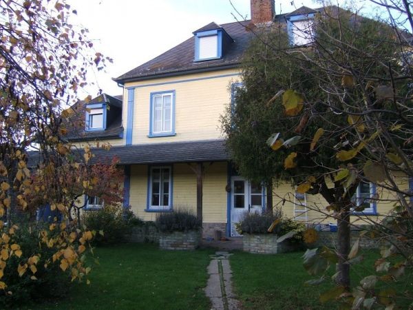 Large Family Home, More Potential