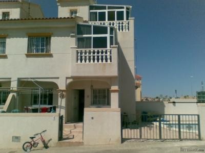 3 Bedrooms - Property - Alicante - For..