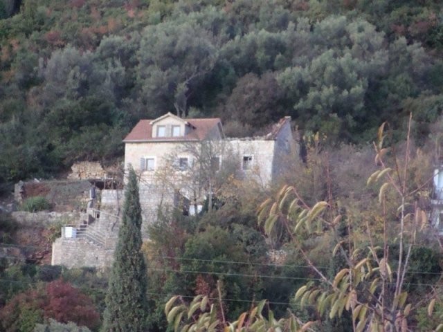 Stone ruin, Kumbor, Herceg Novi