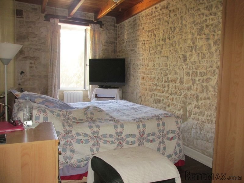 Longere With 4 Bedrooms And Gardens - 2