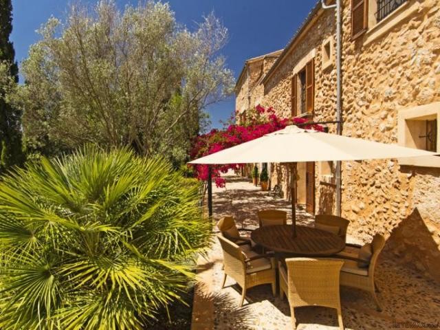 Manorial style country home in Santa.. - 2