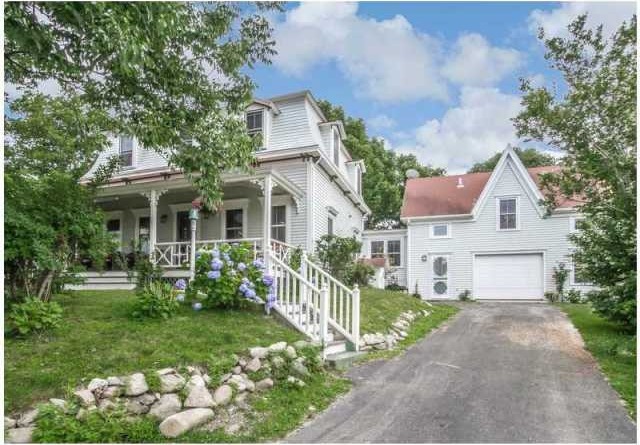 Block of Apartments For Sale: Rhode.. - 2