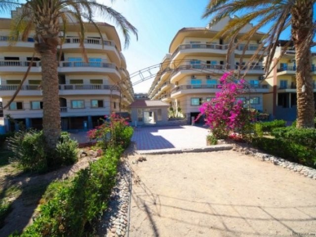 Spacious Two Bedoom Apartment With..