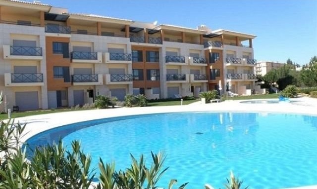 Excellent 4 bedroom penthouse, new..