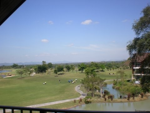 2 Bedroom Condo on Golf Course