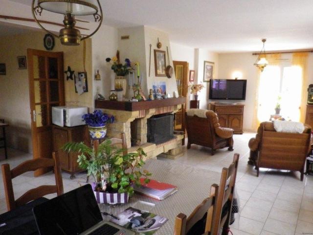 Impressive Detached House on Nice Plot - 2