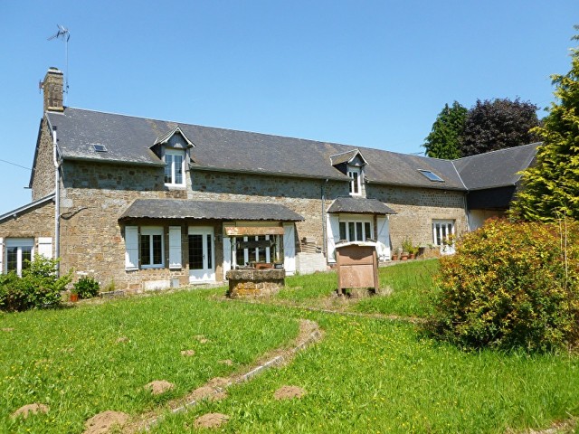 Country Longere, Great Location