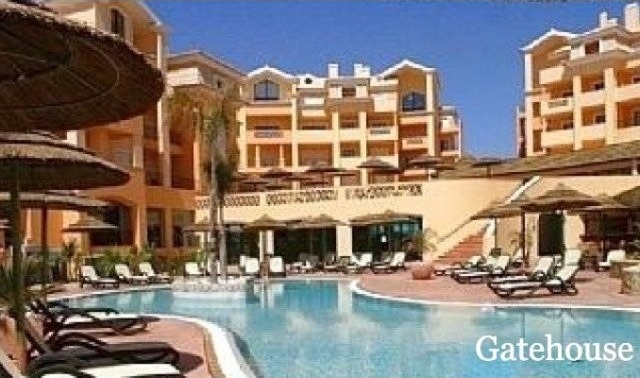 Praia da Luz 3 Bed Apartment For Sale.. - 2