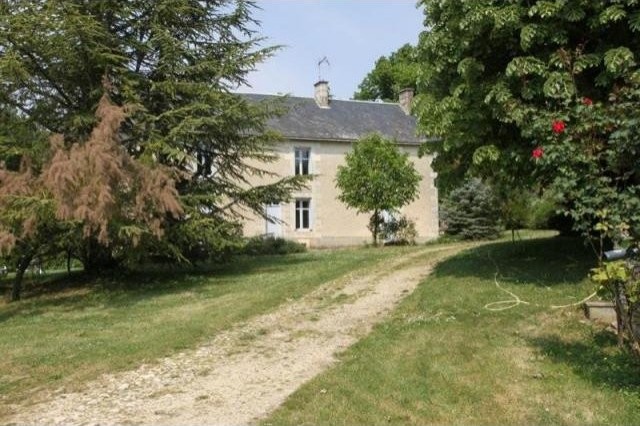 3 bedroom Character For Sale: 86110 30..
