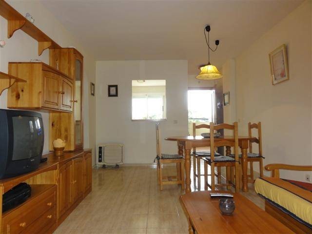 Apartment - Middle Floor Apartment.. - 2