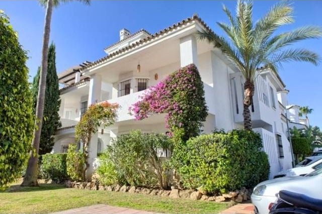 2 bedroom apartment for sale - 2