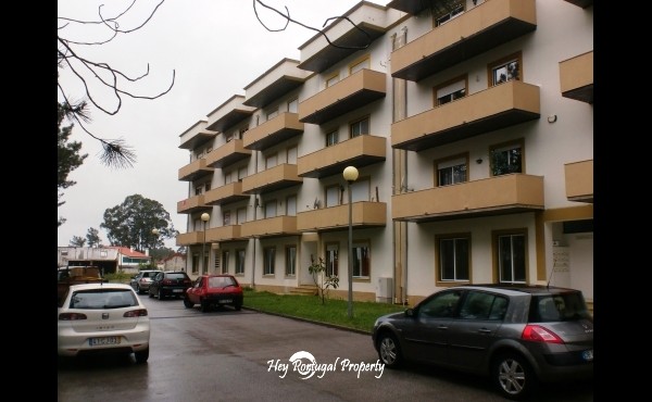 3 bedroom apartment with balcony near..