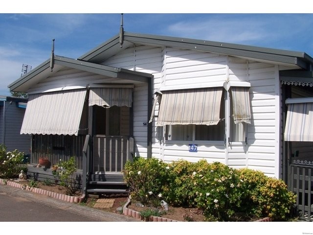 Bevington Shores Village - BUDGEWOI -..
