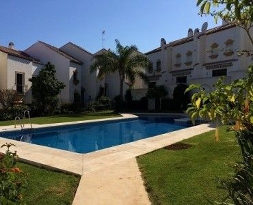 Apartment - Property located in..