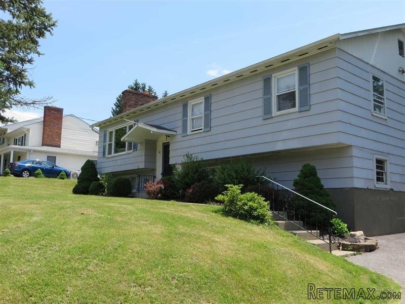4 bedroom House For Sale: 41 Carroll Dr.. - 2