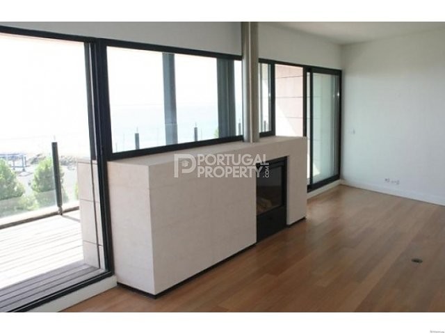 Top floor in the 1st line of the river - 2