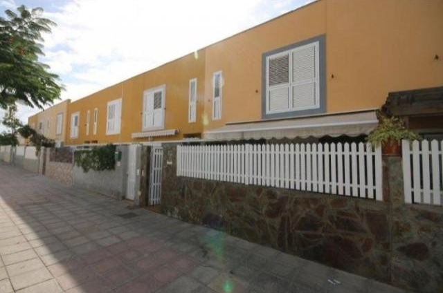 Duplex for sale in San Fernando - Gran..