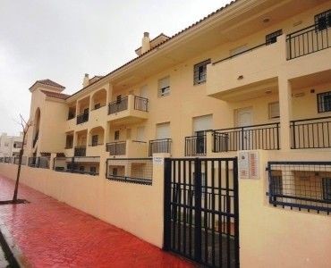 Apartment - 3 bedroom duplex penthouse...
