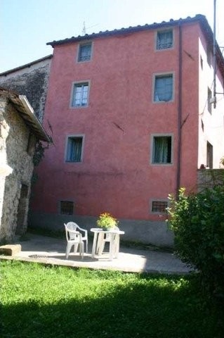 Village/town House - For Sale -..
