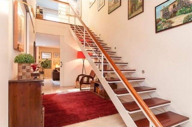 6 bedroom Detached House For Sale:..