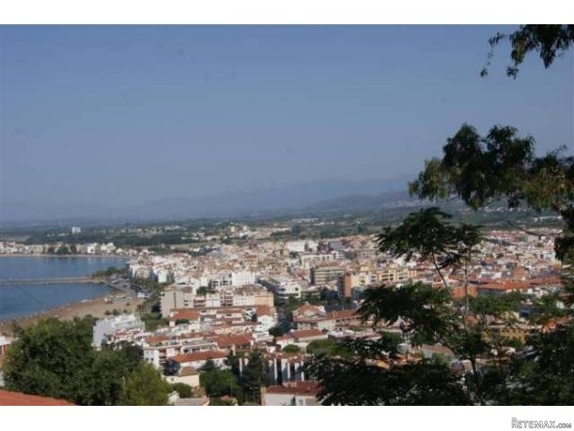 2 Bedrooms - Apartment - Girona - For..