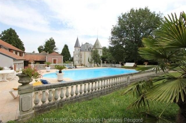 7 bedroom Castle For Sale: 31000.. - 2