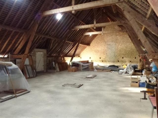 Maison / Villa For Sale - 2