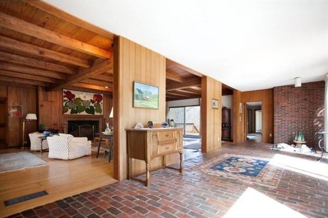9 bedroom Property For Sale: Main.. - 2